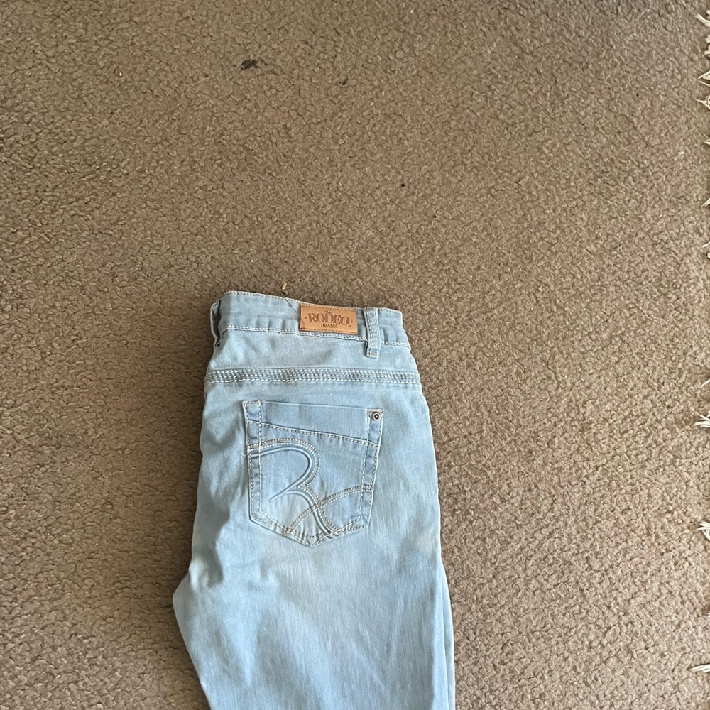 COPY - Rodeo Jeans Mom - Picture 3 of 6